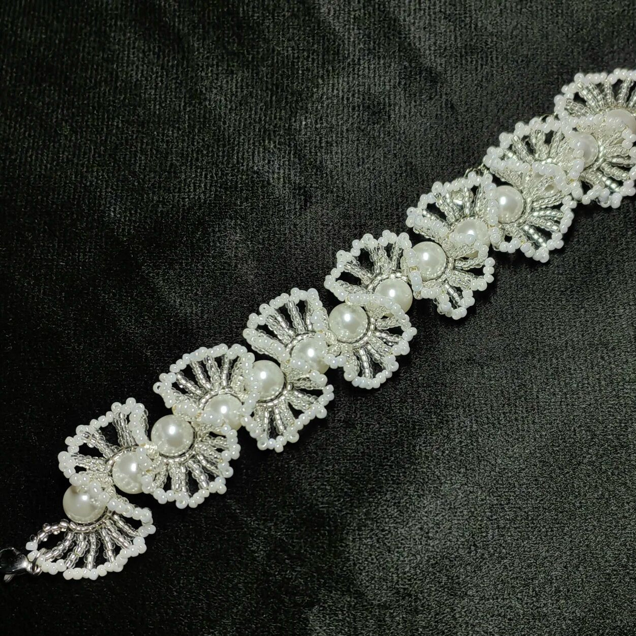 Pearl Bracelet with Lace Edge Jewelry Gift